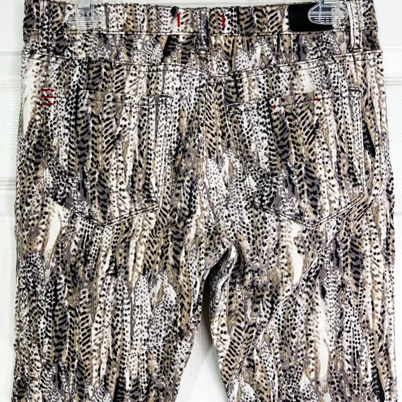 BDG High Rise Cigarette Ankle Skinny Jeans Tan & Black Reptile Print Women’s 28 - Picture 4 of 10